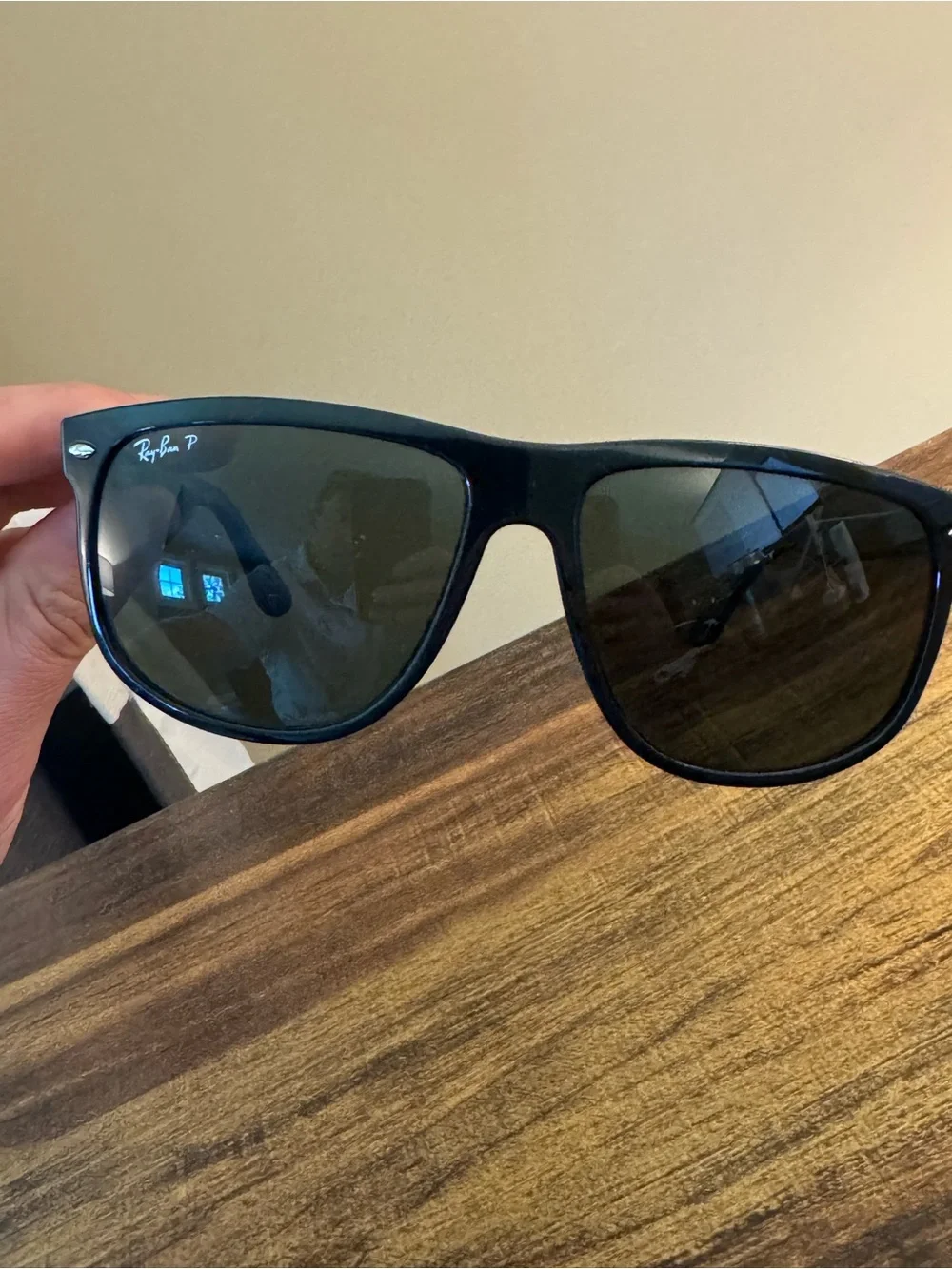 Ray Ban RB4147 601/58 Polarized Sunglasses